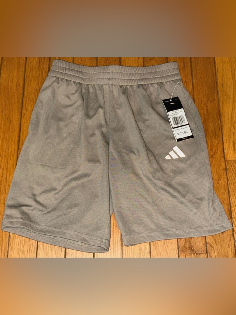 Boys Adidas Beige Shorts, Youth Medium, NWT